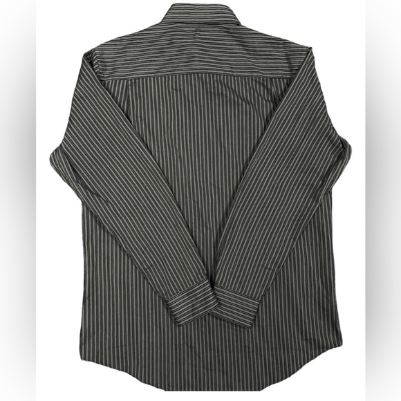 Mens Van Heusen Casual Button Up Shirt - Picture 2 of 3